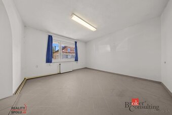 Na predaj priestranný bezbariérový rodinný dom v Budmericiac - 6