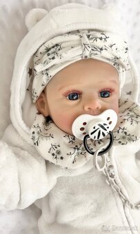 Realistická bábika Manuela - 6