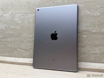 Apple iPad 5 32GB Wi-Fi, Space Gray - 6