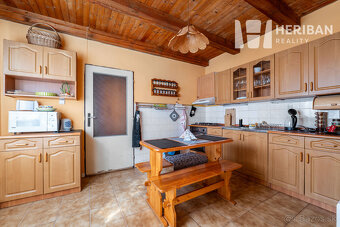 3-izb.murovaná chata,7,6ár.pozemok,Baška, časť Maša - 6