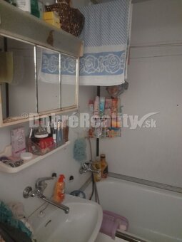 "REZERVOVANÉ" Predaj 3izb.byt v centre Želiezoviec - 6
