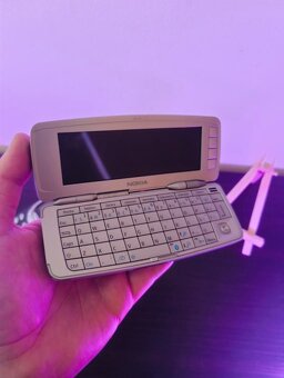 Nokia 3310, Nokia communicator 9300 - 6