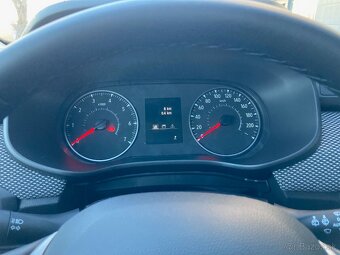 Dacia Sandero Stepway TCe 90 - 6