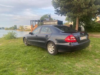 Predám Mercedes-Benz W211 - 6