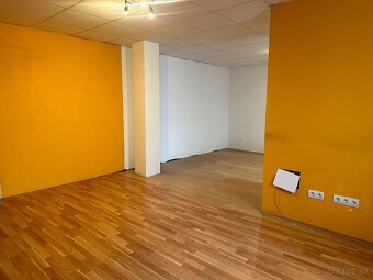 Na prenájom obchodný priestor 226,61m2 - Voľný ihned - 6