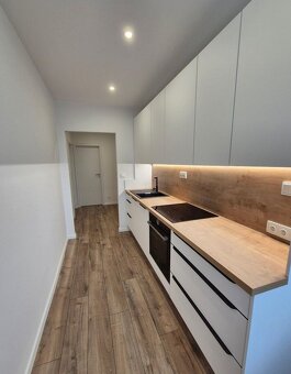 Na prenájom priestranný 2-izbový byt, Bratislava – Ružinov - 6