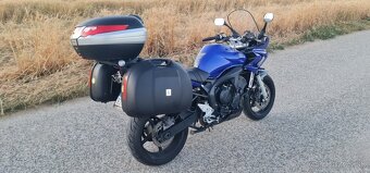 Yamaha FZ6 Fazer - 6