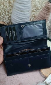 Dámska peňaženka modrej farby - 6