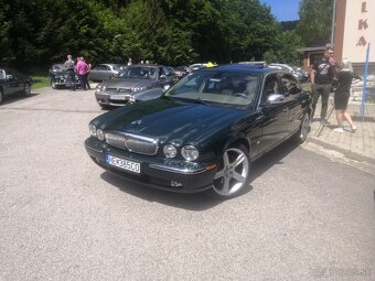 Jaguár XJ - 6