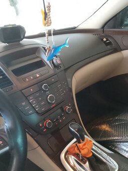 Opel Insignia - 6