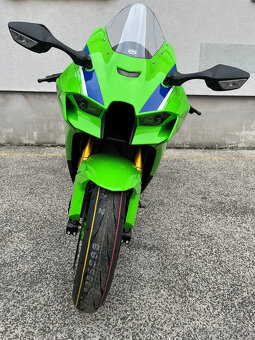 Kawasaki ZX-10R - 40th anniversary edition - 6