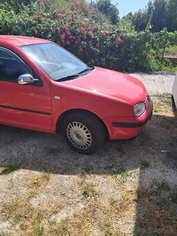 Volkswagen Golf 4 1.6 74 kw - 6
