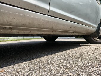 Hyundai Accent CRDI 16V - 6