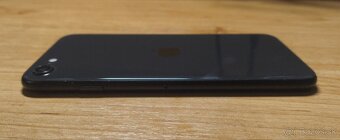 iphone se2020 64GB čierny batéria 100 % - 6