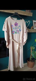 Vyšívané šaty Margaret L - 6