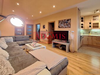 moderný a veľký 3-izb byt 74 m2, loggia, pivnica, parkovanie - 6