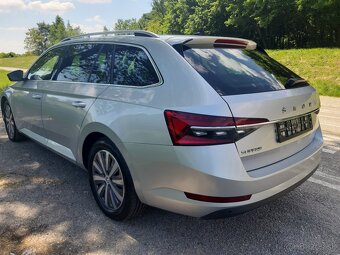 ŠKODA SUPERB COMBI 2,0 TDI DSG - 6