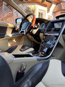 VOLVO xc60 2.4 AWD 151kW - 6