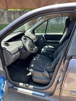 Renault Scenic 1.9 - 6