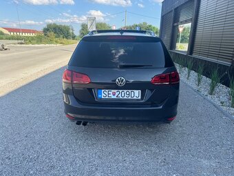 Volkswagen Golf VII Highline Variant 2.0TDi - 6