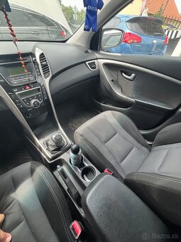 Hyundai i30 1.6 81 kW 2016 - 6