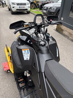 Ski Doo Summit Neo+ 600 EFI 146" 2 roky záruka - 6