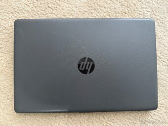 HP 255 G7 15,6” - Ryzen 3 2200U / 8 GB RAM / 128 GB /Full HD - 6