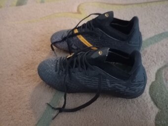 Predám kopacky a chranice - 6