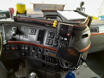 hákový nosič kontajnerov - 6