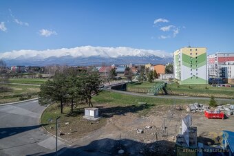 Krásny apartmán v podhorskom meste Svit s výhľadom na Tatry - 6