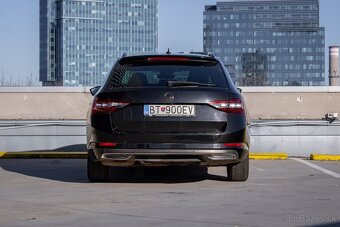 Škoda Superb Combi 2.0 TDI 190k 4x4 Sportline DSG EU6, 140kW - 6