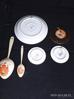 CHLEBNIK PLUS OZDOBNY PORCELAN NA STENU - 6