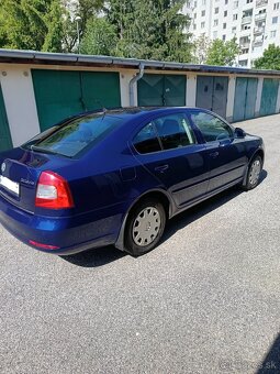 Škoda Octavia II FL 1.6 MPI Benzín 2010 Elegance Max - 6