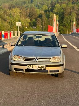 Volkswagen Golf 1.9 SDI 50 kW - 6