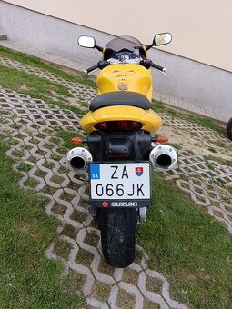 Suzuki sv650 - 6