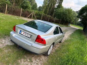 Volvo S60 2.4D5 120KW - 6