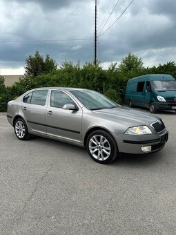 Škoda Octavia 2 Sedan 1.9 TDI BXE bez DPF Elegance - 6