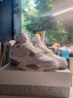 Jordan 4 retro white oreo - 6