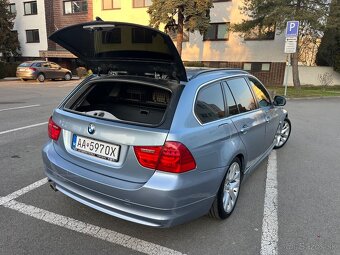 BMW 318D e91 2010 - 6