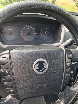 Ssang Yong Kyron - 6