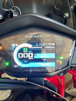 Predám Moto Guzzi V85TT - 6