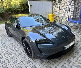 Porsche Taycan 4 Cross Turismo, Batery performance + - 6
