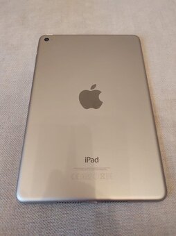 iPad mini 4 Wi-Fi 16GB Space Grey - 6
