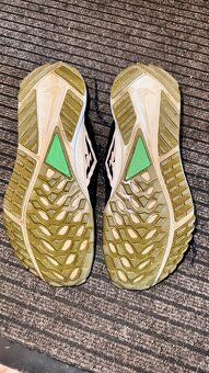 Nike REACT PEGASUS TRAIL 4 - 6