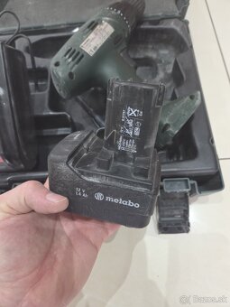 aku skrutkovac + vrtacka METABO - 6