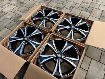 5x114,3 R17 Toyota Auris Corolla C-HR Avensis Camry LEXUS NX - 6