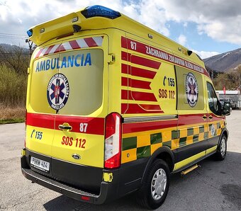 Ford Transit 2,0 TDCi 4X4 L2H2 Sanitka - 6