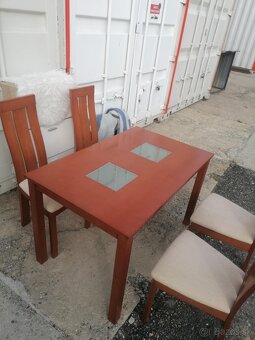 Stol a stoličky - 6