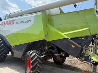 Sklízecí mlátička Claas Lexion 560, žací lišta V750, rok výr - 6