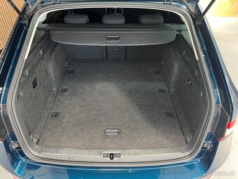 Škoda Superb 2.0 TDI SCR SCOUT 4x4 DSG - 6